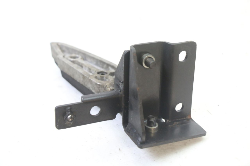 photo de ACHTERSTE RECHTER VOETSTEUN PEUGEOT SATELIS 125 (2013 - 2018) - Bevestigingspunten