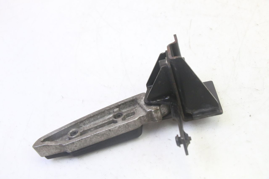 photo de ACHTERSTE RECHTER VOETSTEUN PEUGEOT SATELIS 125 (2010 - 2012) - Overzicht