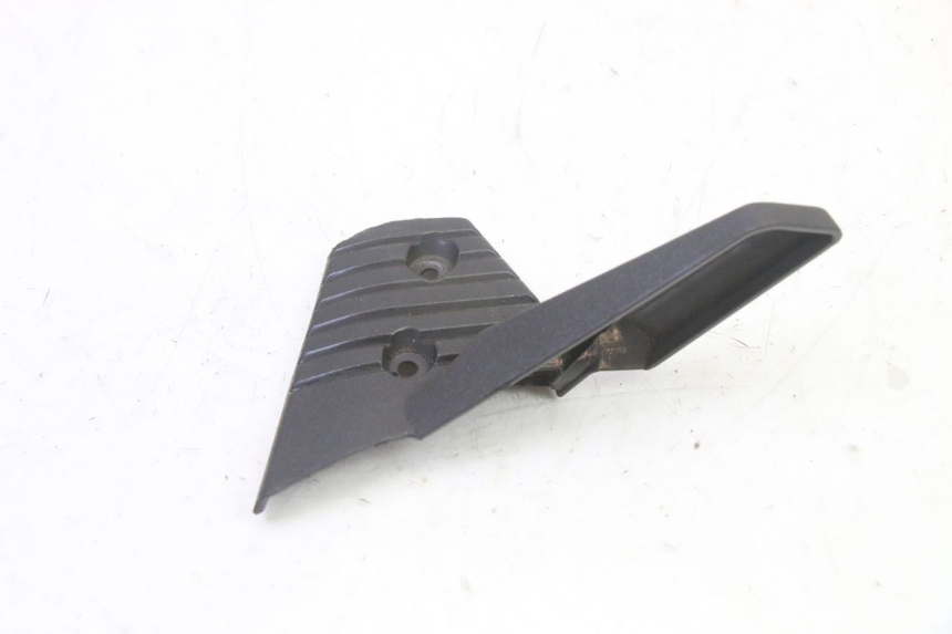 photo de ACHTERSTE RECHTER VOETSTEUN APRILIA SR R 2T LC 50 (2018 - 2021) - Zoom op gebruiksstaat