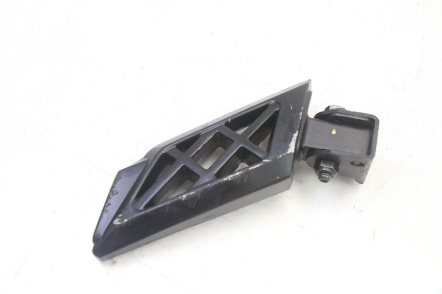 photo de ACHTERSTE RECHTER VOETSTEUN PEUGEOT STREETZONE I 2T 50 (2018 - 2020) - Bevestigingspunten