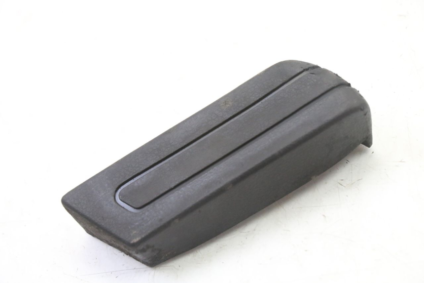 photo de ACHTERSTE RECHTER VOETSTEUN PIAGGIO SUPER LX 125 (2000 - 2003) - Detail van het onderdeel