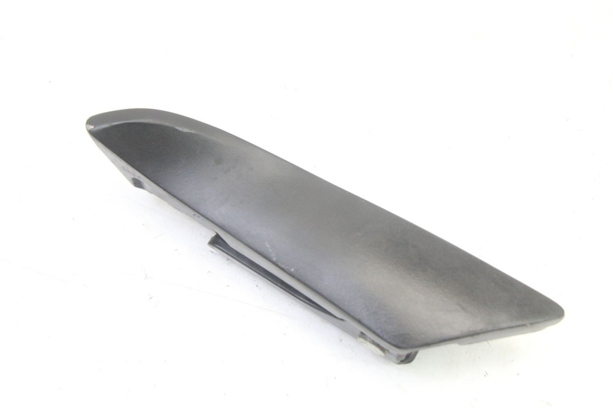 photo de ACHTERSTE RECHTER VOETSTEUN APRILIA SXR 50 (2021 - 2023) - Bevestigingspunten