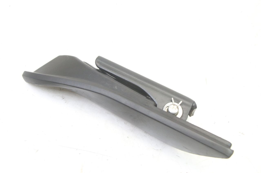 photo de ACHTERSTE RECHTER VOETSTEUN APRILIA SXR 50 (2021 - 2023) - Staat van het oppervlak