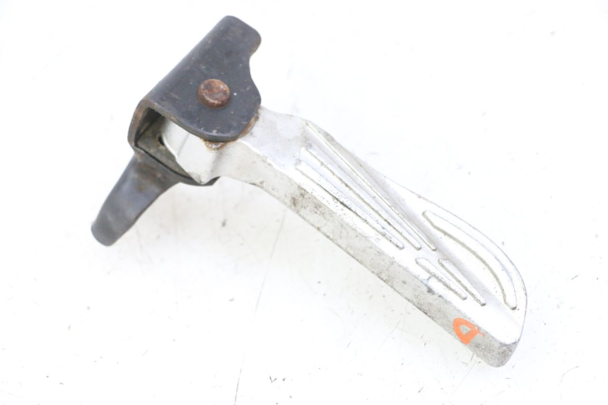 photo de ACHTERSTE RECHTER VOETSTEUN PEUGEOT TWEET PRO CARGO 50 (2018 - 2022) - Hoofdaanzicht