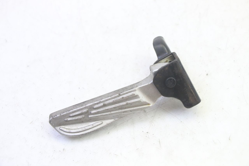 photo de ACHTERSTE RECHTER VOETSTEUN PEUGEOT TWEET PRO EFI 4T 50 (2021 - 2022) - Zoom op gebruiksstaat