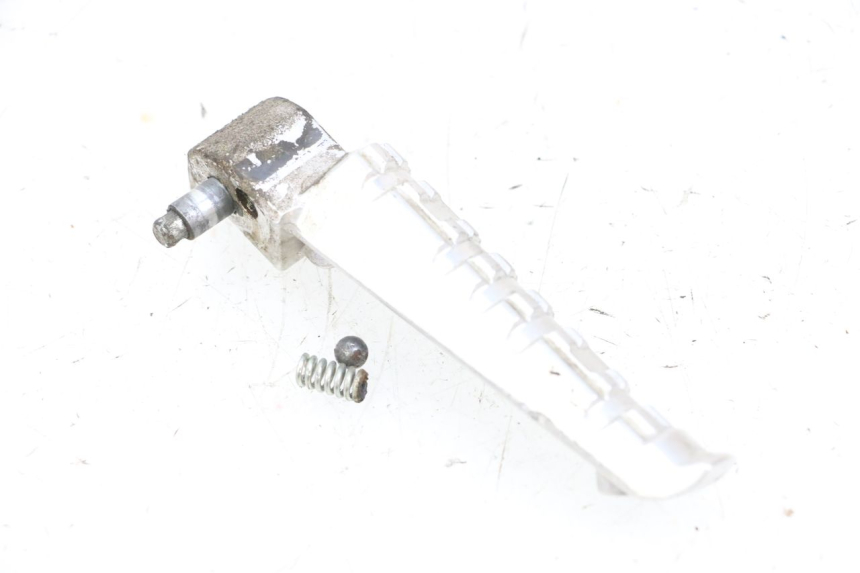 photo de ACHTERSTE RECHTER VOETSTEUN YAMAHA X-MAX XMAX 125 (2010 - 2013) - Andere kijkhoek