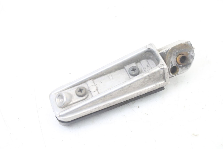 photo de ACHTERSTE RECHTER VOETSTEUN YAMAHA FZS FAZER 600 (2001 - 2003) - Overzicht