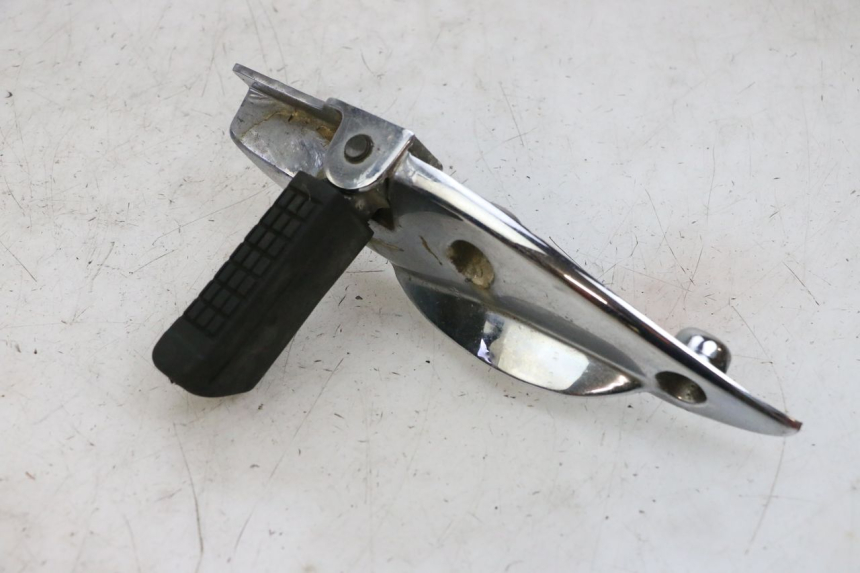 photo de ACHTERRECHTE VOETSTEUN KYMCO ZING 125 (1997 - 2003) - Productaanzicht