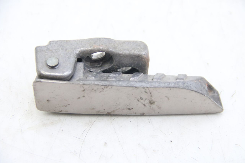 photo de ACHTERSTE LINKER VOETSTEUN ECCITY ARTELEC 670 1 (2013 - 2017) - Zoom op gebruiksstaat