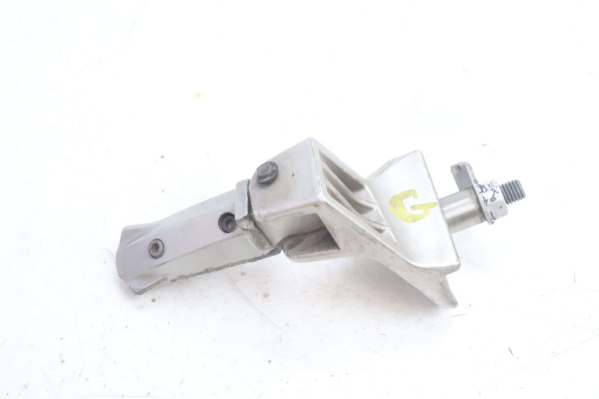photo de ACHTERSTE LINKER VOETSTEUN BMW C1 125 (2000 - 2003) - Gecontroleerd onderdeel