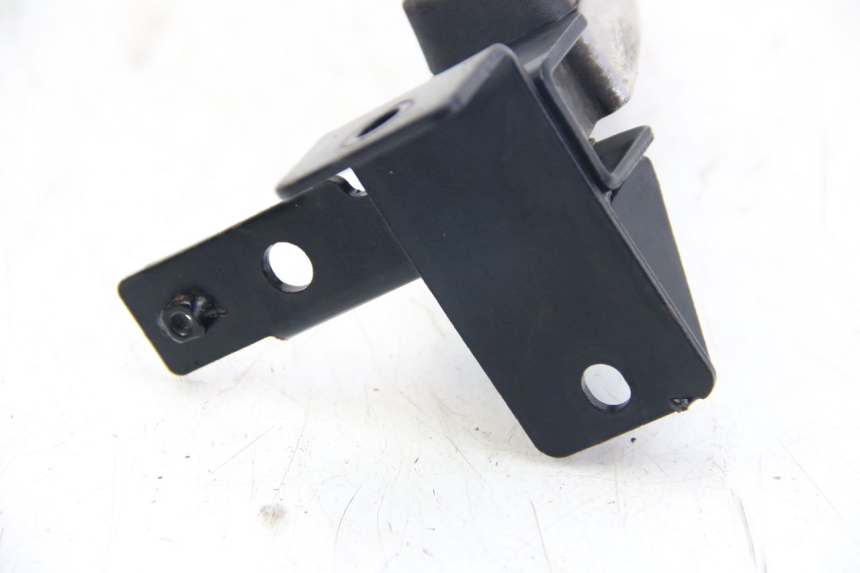 photo de ACHTERSTE LINKER VOETSTEUN PEUGEOT CITYSTAR AIR 125 (2014 - 2017) - Zoom op gebruiksstaat