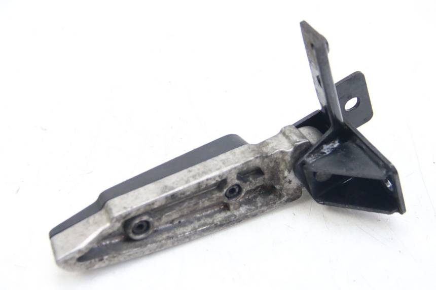 photo de ACHTERSTE LINKER VOETSTEUN PEUGEOT CITYSTAR 125 (2011 - 2017) - Detail van het onderdeel