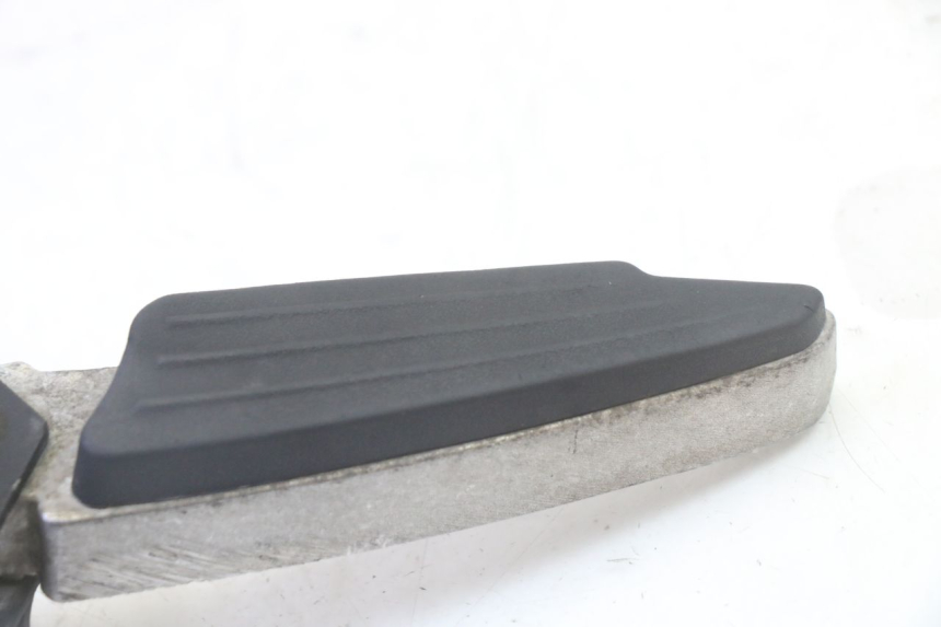 photo de ACHTERSTE LINKER VOETSTEUN PEUGEOT CITYSTAR 50 (2013 - 2017) - Overzicht