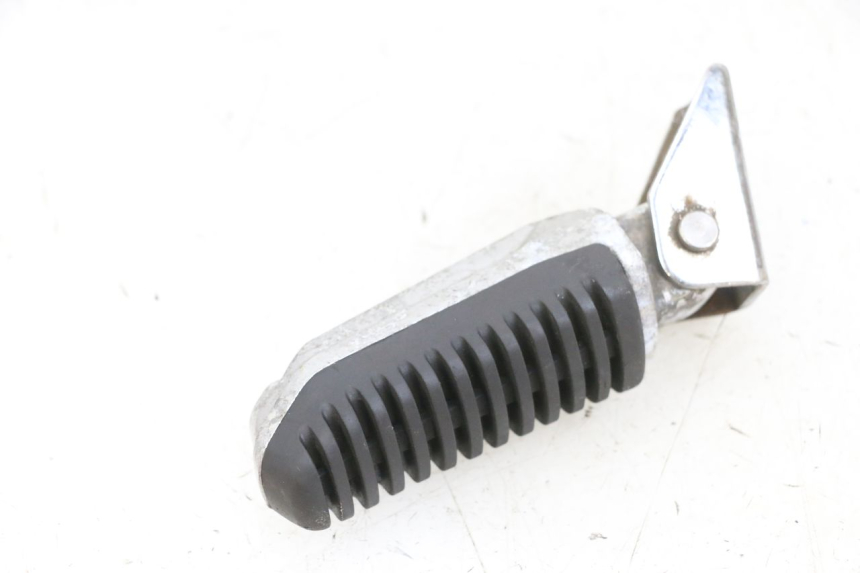 photo de ACHTERSTE LINKER VOETSTEUN KSR CODE 125 (2018 - 2020) - Hoofdaanzicht