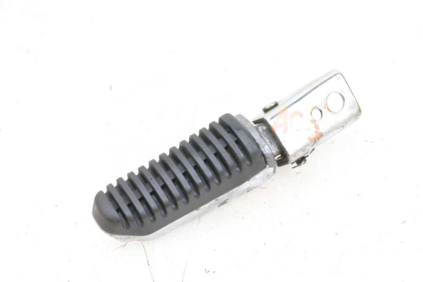 photo de ACHTERSTE LINKER VOETSTEUN KSR CODE 125 (2018 - 2020) - Zoom op gebruiksstaat