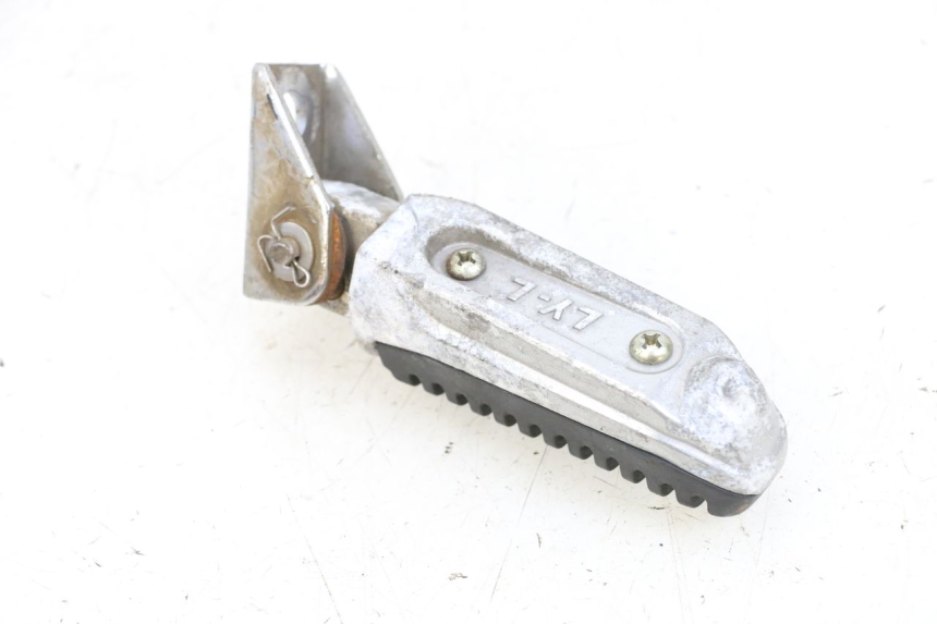 photo de ACHTERSTE LINKER VOETSTEUN KSR CODE 125 (2018 - 2020) - Andere kijkhoek