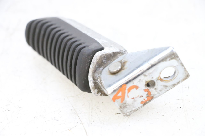 photo de ACHTERSTE LINKER VOETSTEUN KSR CODE 125 (2018 - 2020) - Overzicht