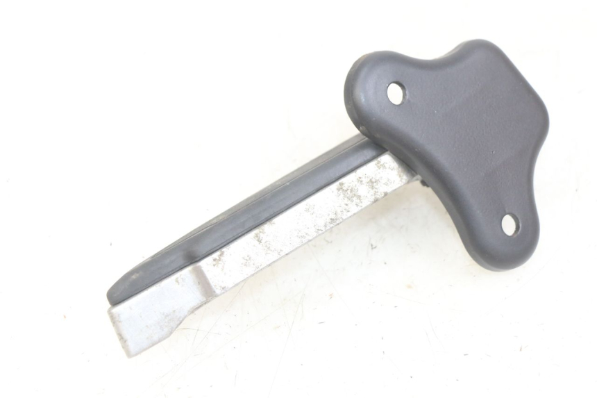 photo de ACHTERSTE LINKER VOETSTEUN PEUGEOT DJANGO 4T 50 (2014 - 2019) - Zoom op gebruiksstaat