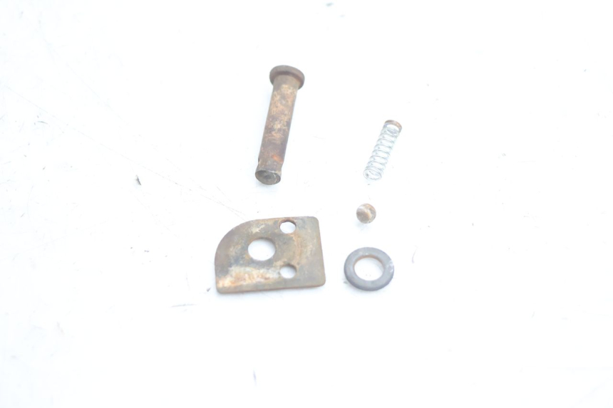 photo de LINKER ACHTERSTE VOETSTEUN CF MOTO E-CHARM 125 (2005 - 2008) - Technische close-up