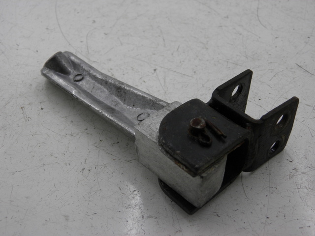 photo de ACHTERSTE LINKER VOETSTEUN EUROCKA MATADOR 4T 50 (2010 - 2016) - Detail van het onderdeel