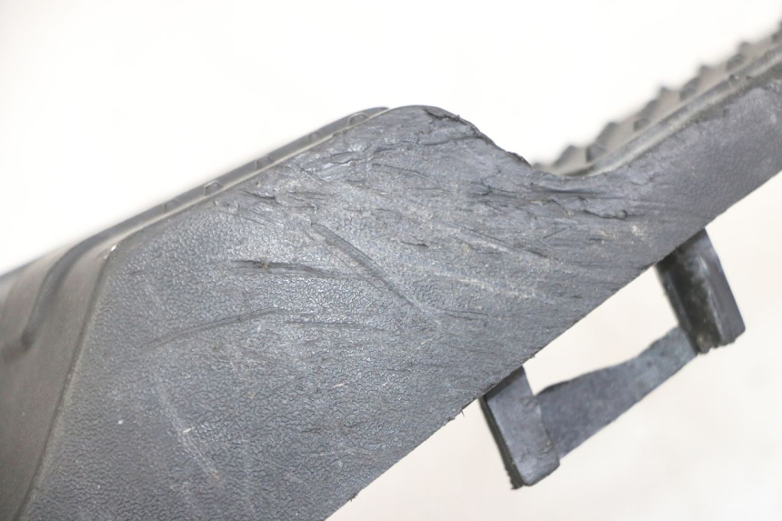 photo de ACHTERSTE LINKER VOETSTEUN SYM FIDDLE 2 50 (2008 - 2013) - Zoom op gebruiksstaat