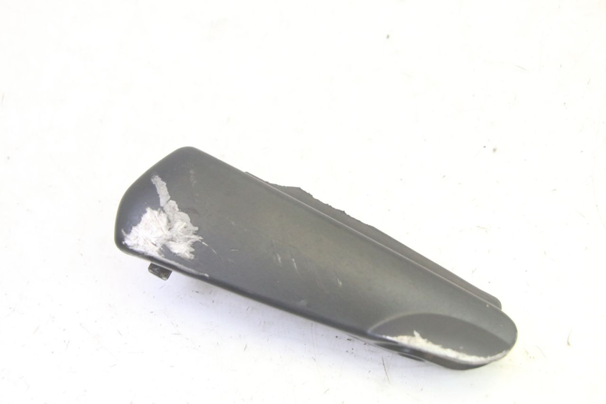 photo de ACHTERSTE LINKER VOETSTEUN PIAGGIO FLY 4T 50 (2013 - 2017) - Hoofdaanzicht