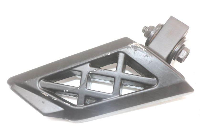 photo de ACHTERSTE LINKER VOETSTEUN PEUGEOT KISBEE 4T 50 (2018 - 2022) - Andere kijkhoek