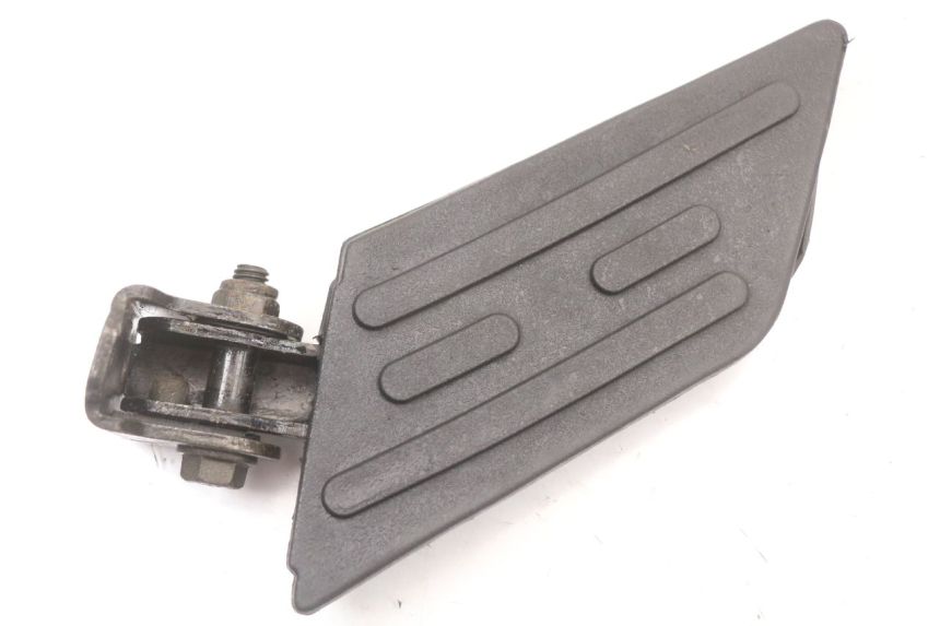 photo de ACHTERSTE LINKER VOETSTEUN PEUGEOT KISBEE 4T 50 (2010 - 2017) - Hoofdaanzicht