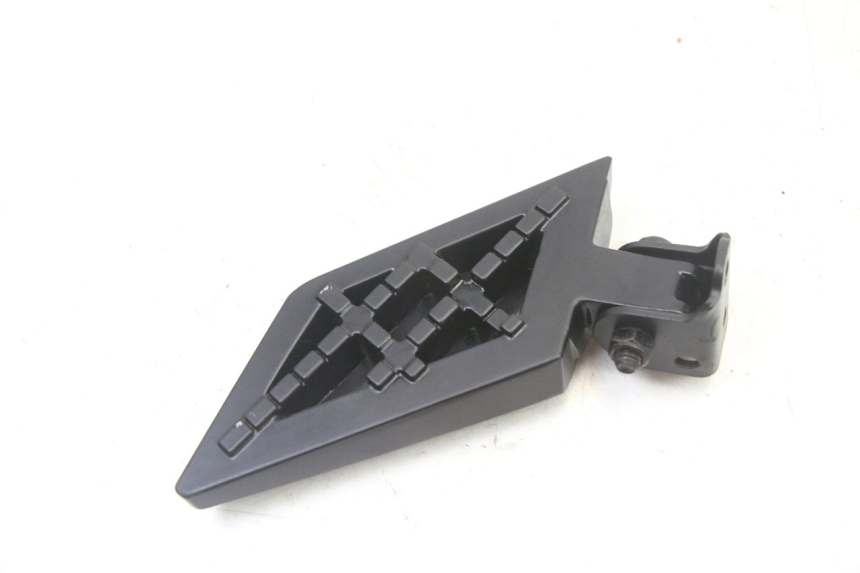 photo de ACHTERSTE LINKER VOETSTEUN PEUGEOT KISBEE 4T 50 (2018 - 2022) - Zoom op gebruiksstaat