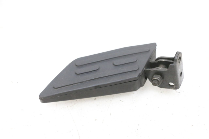 photo de ACHTERSTE LINKER VOETSTEUN PEUGEOT KISBEE 4T 50 (2010 - 2017) - Overzicht