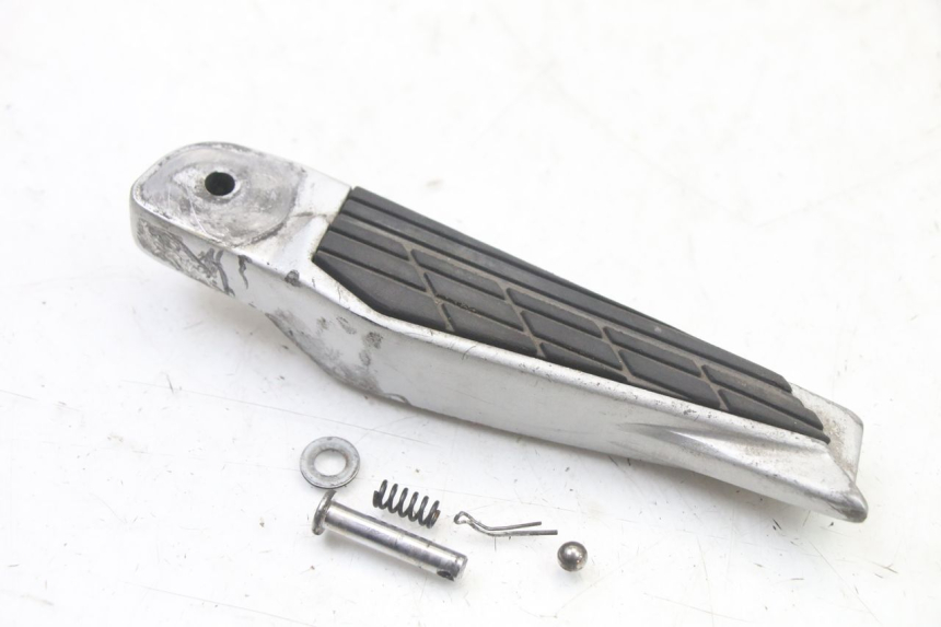 photo de ACHTERSTE LINKER VOETSTEUN KYMCO XCITING 500 (2007 - 2010) - Hoofdaanzicht