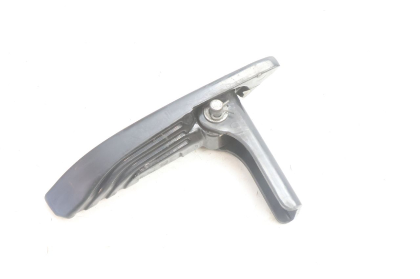 photo de LINKER ACHTERSTE VOETSTEUN PIAGGIO LIBERTY IGET 4T 50 (2021 - 2025) - Detail van het onderdeel