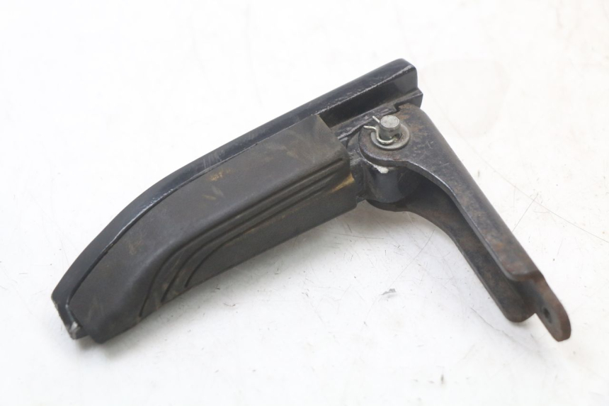 photo de ACHTERSTE LINKER VOETSTEUN PIAGGIO MP3 HPE 350 (2018 - 2020) - Hoofdaanzicht