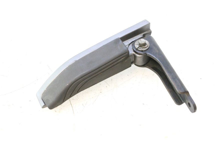 photo de ACHTERSTE LINKER VOETSTEUN PIAGGIO MP3 500 (2016 - 2018) - Hoofdaanzicht
