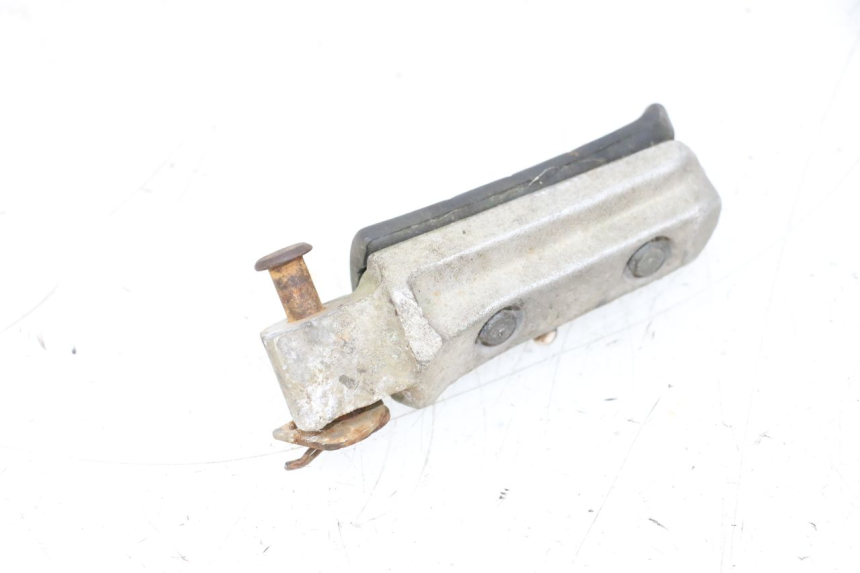 photo de ACHTERSTE LINKER VOETSTEUN HONDA NSR R 125 (1994 - 2003) - Andere kijkhoek