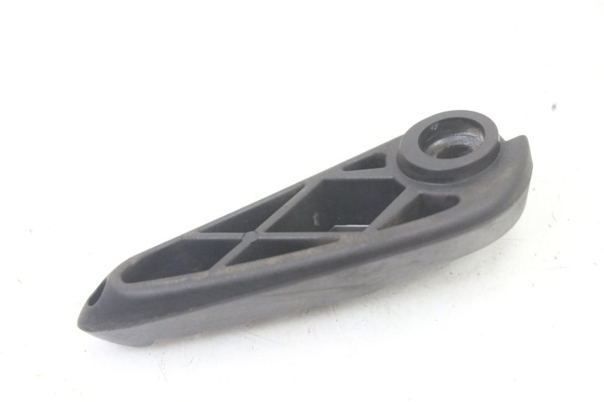 photo de ACHTERSTE LINKER VOETSTEUN MBK OVETTO 4T 50 (2008 - 2016) - Zoom op gebruiksstaat