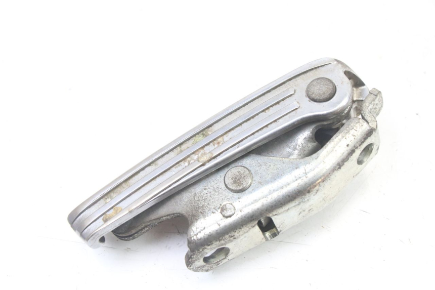 photo de ACHTERSTE LINKER VOETSTEUN PIAGGIO VESPA GRANTURISMO 125 (2003 - 2007) - Overzicht