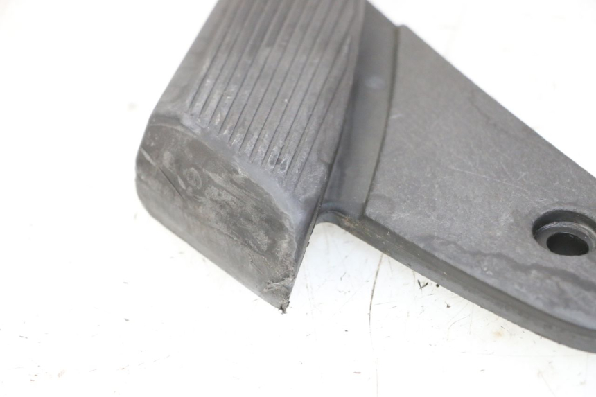 photo de ACHTERSTE LINKER VOETSTEUN PIAGGIO VESPA LX 150 (2005 - 2013) - Technische close-up