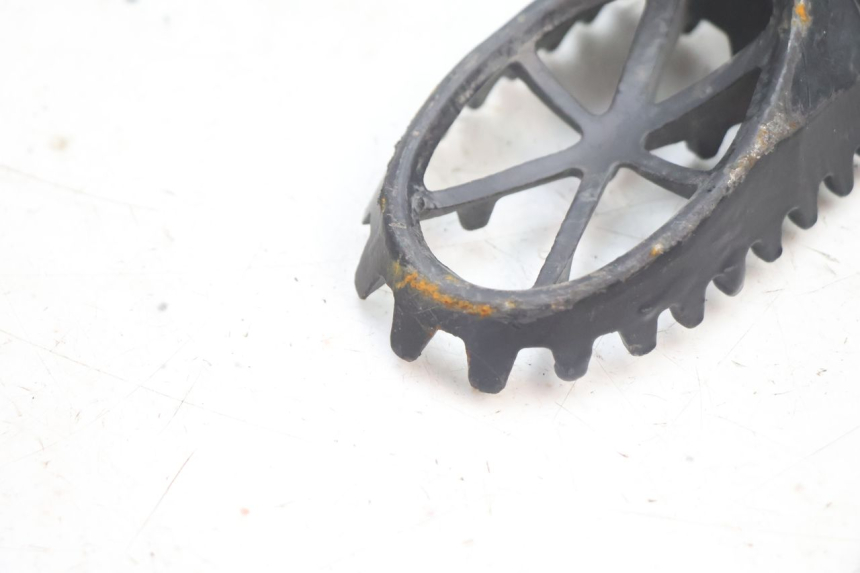 photo de LINKER ACHTERSTE VOETSTEUN APOLLO RFZ 150 - Andere kijkhoek