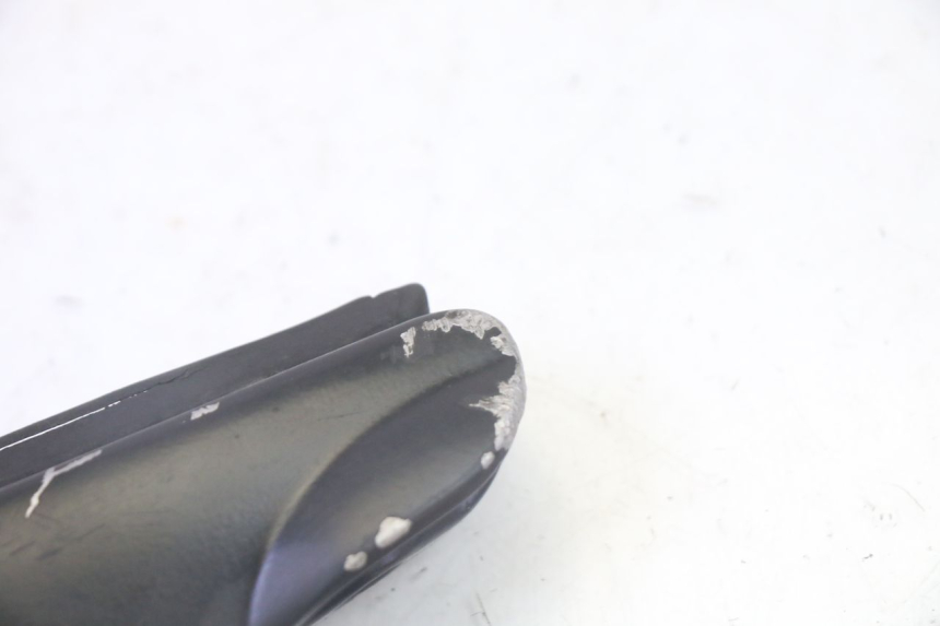 photo de ACHTERSTE LINKER VOETSTEUN GILERA RUNNER SP 50 (2009 - 2017) - Zoom op gebruiksstaat