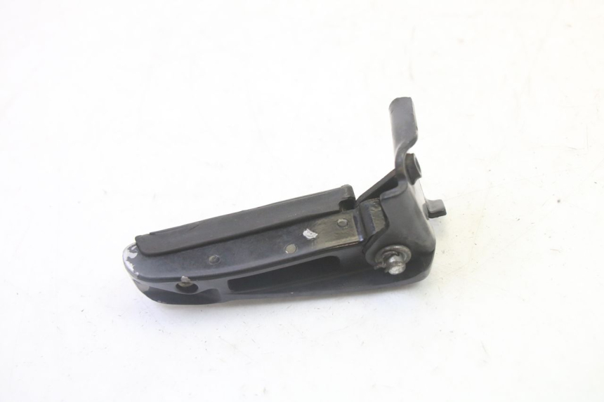 photo de ACHTERSTE LINKER VOETSTEUN GILERA RUNNER SP 50 (2009 - 2017) - Staat van het oppervlak