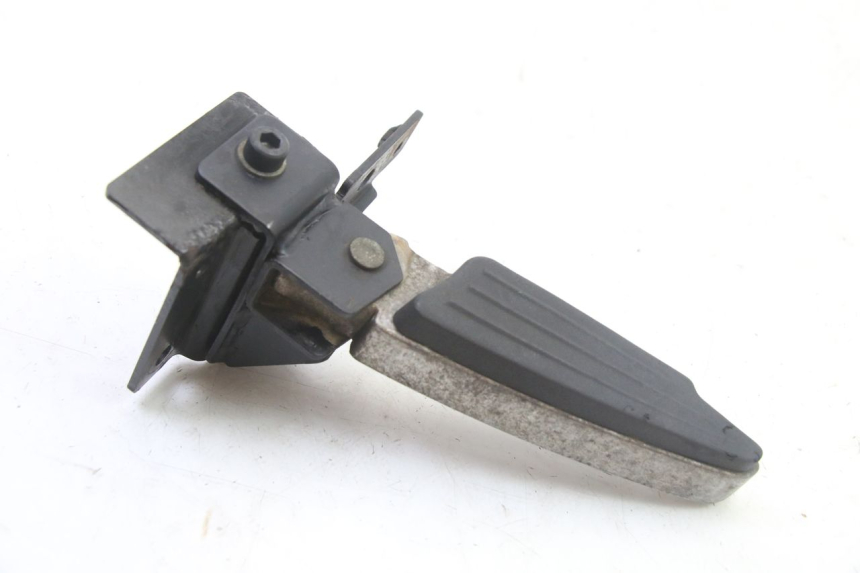 photo de ACHTERSTE LINKER VOETSTEUN PEUGEOT SATELIS 125 (2013 - 2018) - Hoofdaanzicht