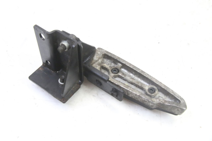 photo de ACHTERSTE LINKER VOETSTEUN PEUGEOT SATELIS 125 (2013 - 2018) - Andere kijkhoek