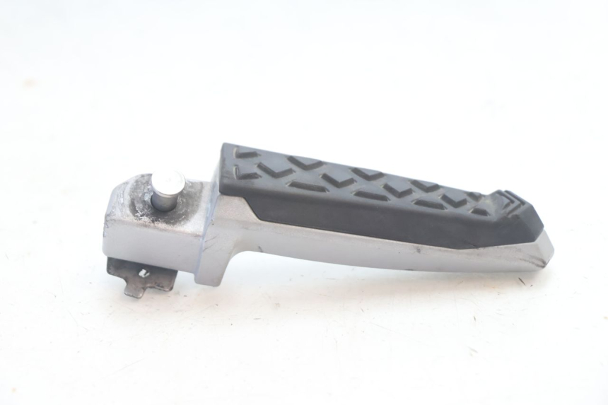photo de LINKER ACHTERSTE VOETSTEUN CAN-AM SPYDER RS 1000 (2008 - 2012) - Detail van het onderdeel