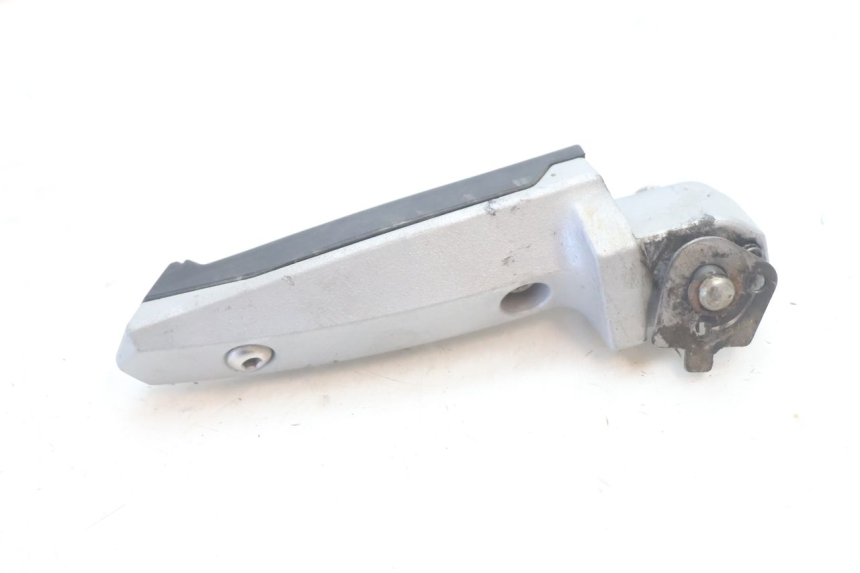 photo de LINKER ACHTERSTE VOETSTEUN CAN-AM SPYDER RS 1000 (2008 - 2012) - Andere kijkhoek