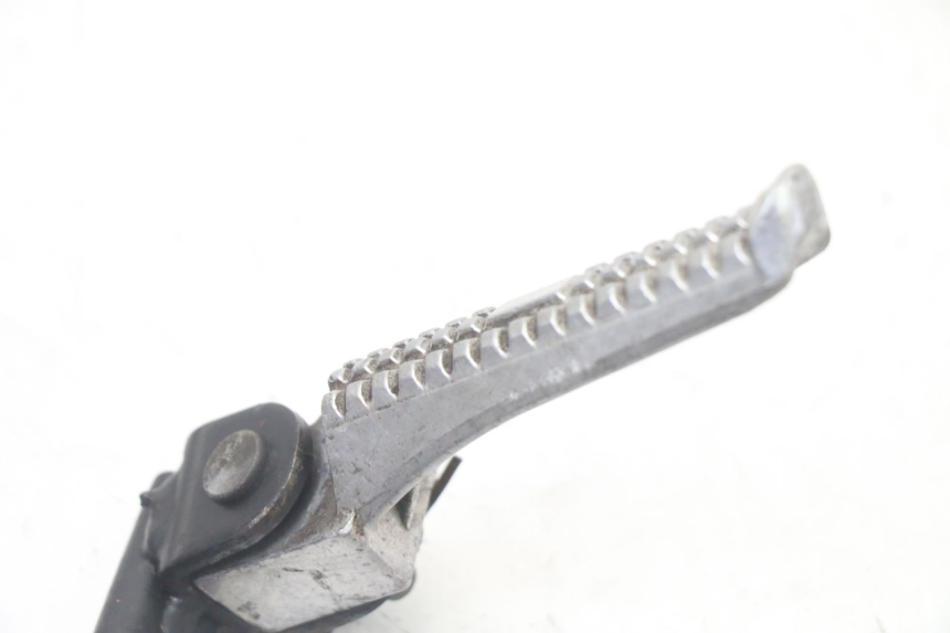 photo de ACHTERSTE LINKER VOETSTEUN GILERA STALKER 50 (1997 - 2005) - Zoom op gebruiksstaat