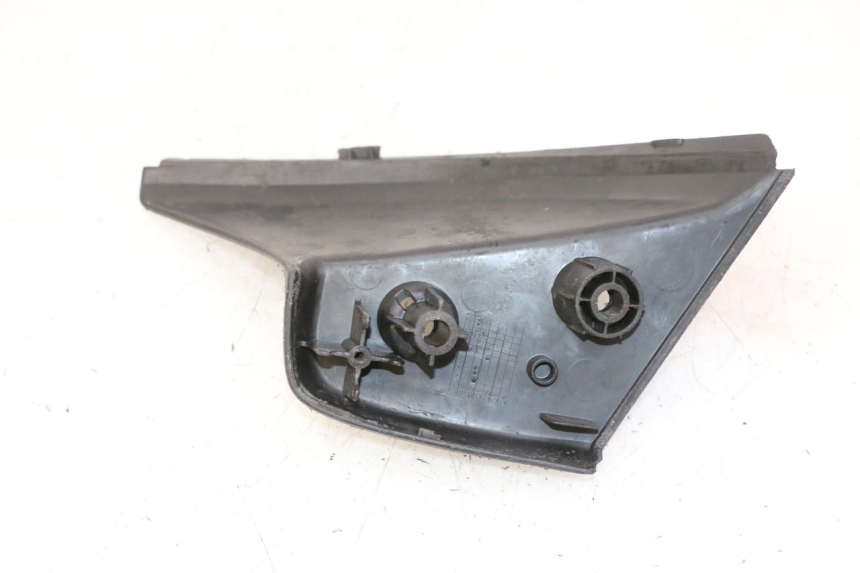 photo de ACHTERSTE LINKER VOETSTEUN MBK STUNT NAKED 50 (2004 - 2018) - Detail van het onderdeel