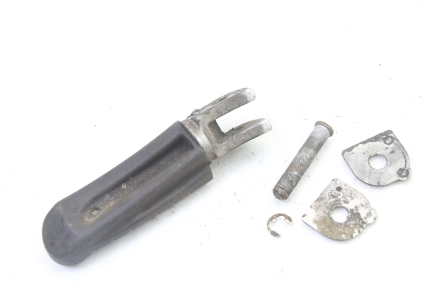 photo de ACHTERSTE LINKER VOETSTEUN KTM SUPERENDURO R 950 (2005 - 2009) - Detail van het onderdeel