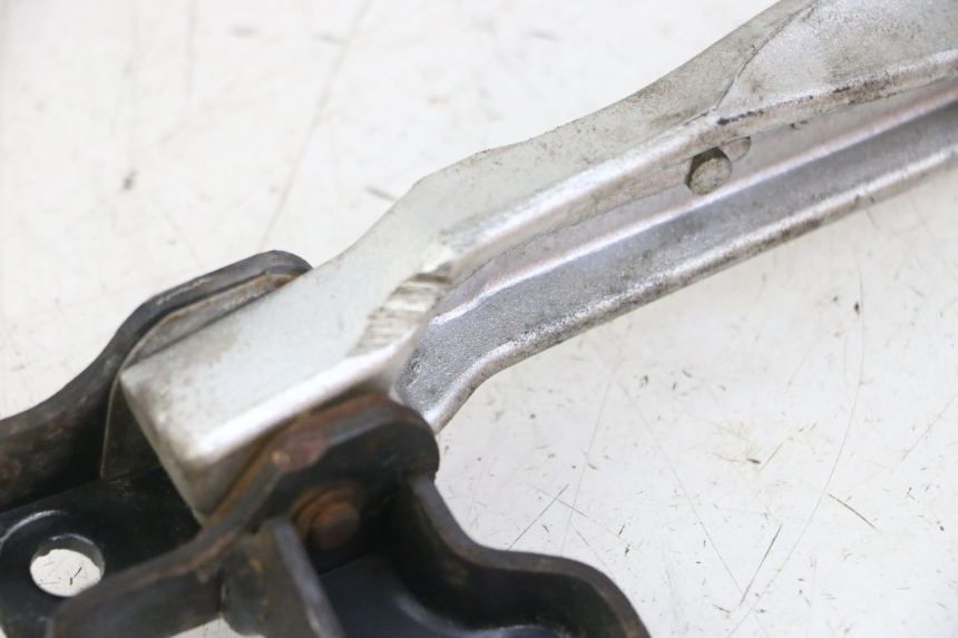 photo de ACHTERSTE LINKER VOETSTEUN PEUGEOT TWEET PRO CARGO 50 (2018 - 2022) - Andere kijkhoek