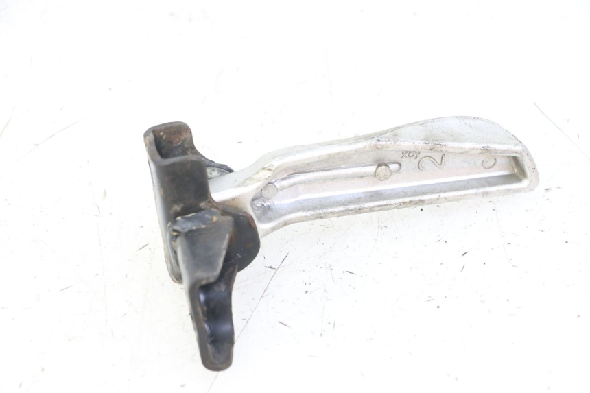 photo de ACHTERSTE LINKER VOETSTEUN PEUGEOT TWEET PRO CARGO 50 (2018 - 2022) - Bevestigingspunten